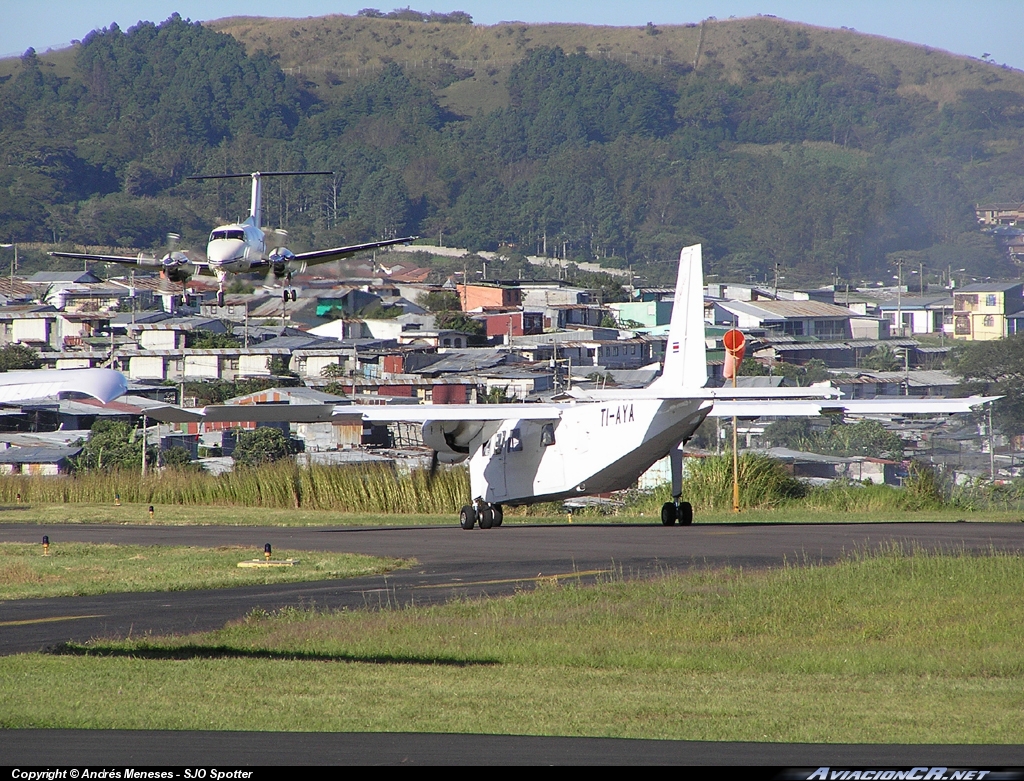 TI-AYA - Britten Norman BN2A Islander - Nature Air