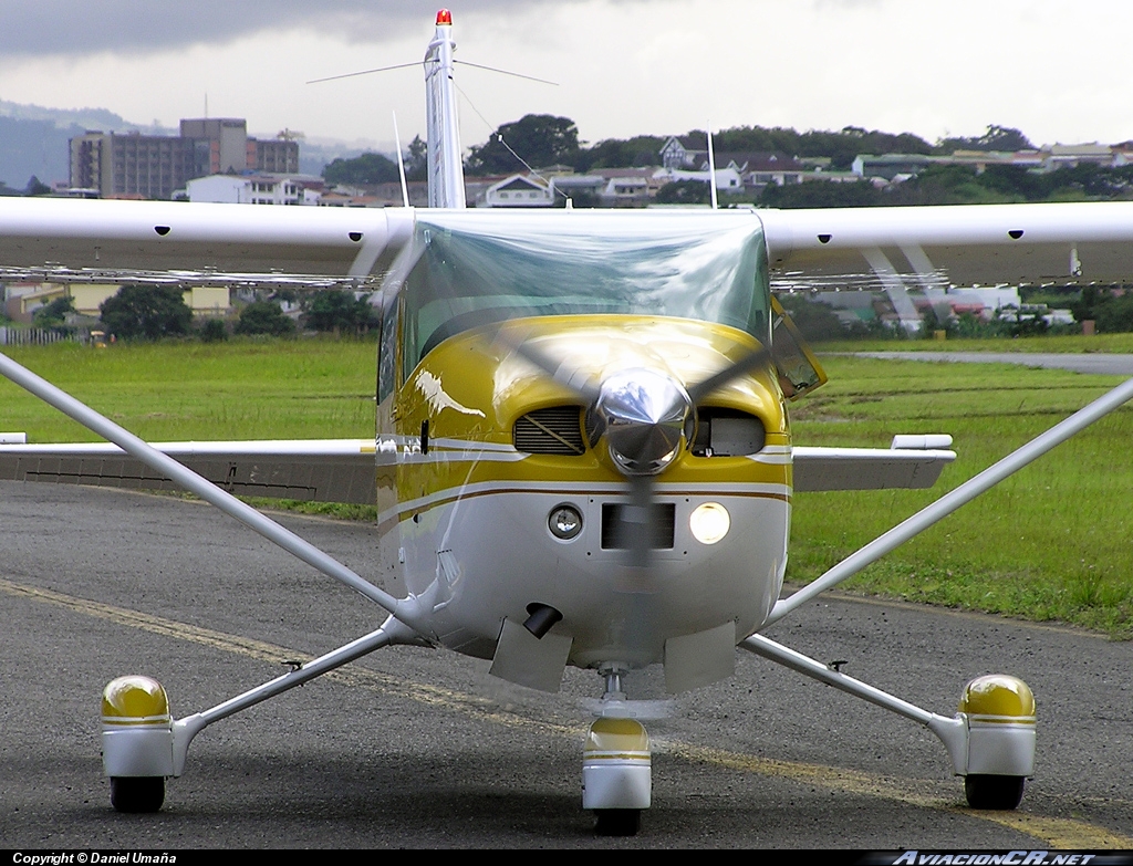 TI-ALT - Cessna 182 Skylane II - Privado