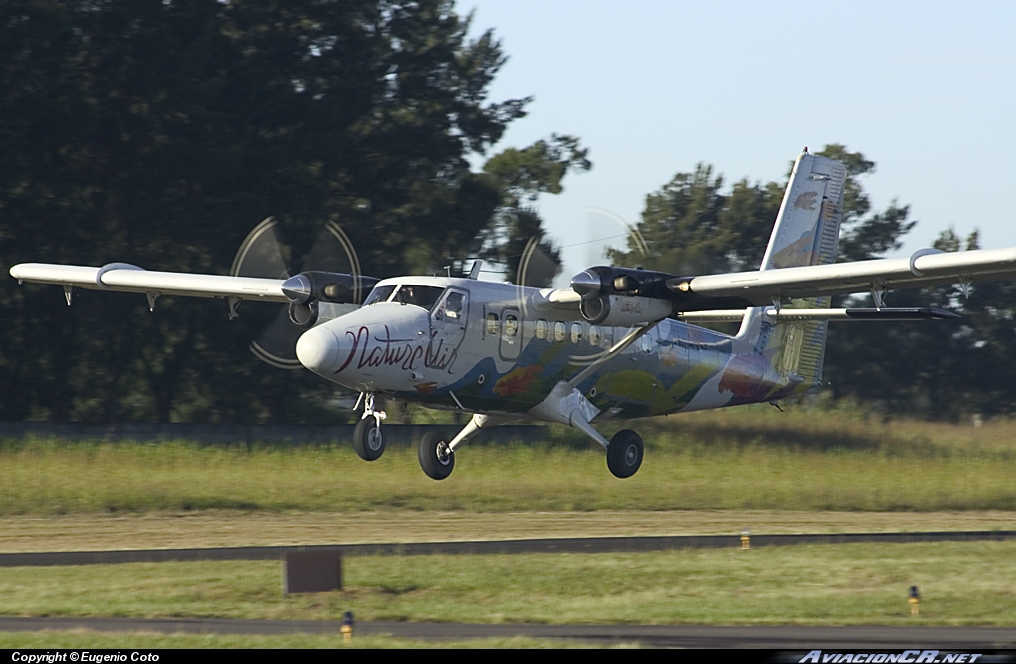 TI-AYQ - De Havilland Canada DHC-6-300 Twin Otter - Nature Air