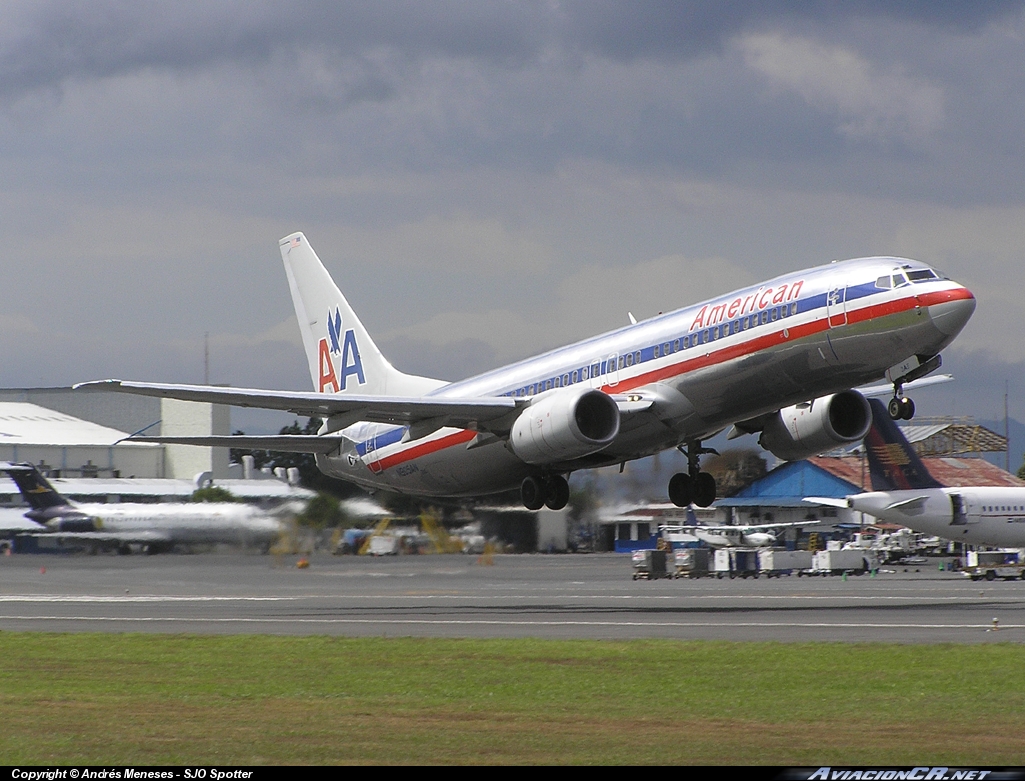 N909AN - Boeing 737-823 - American Airlines