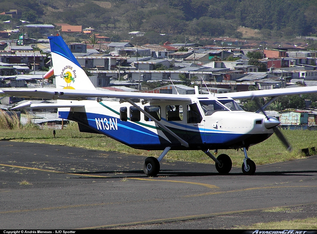 N13AV - Gippsland GA-8 Airvan - Paradise Air