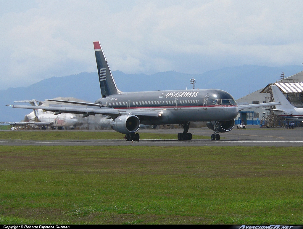 N621AU - Boeing 757-2B7 - US Airways