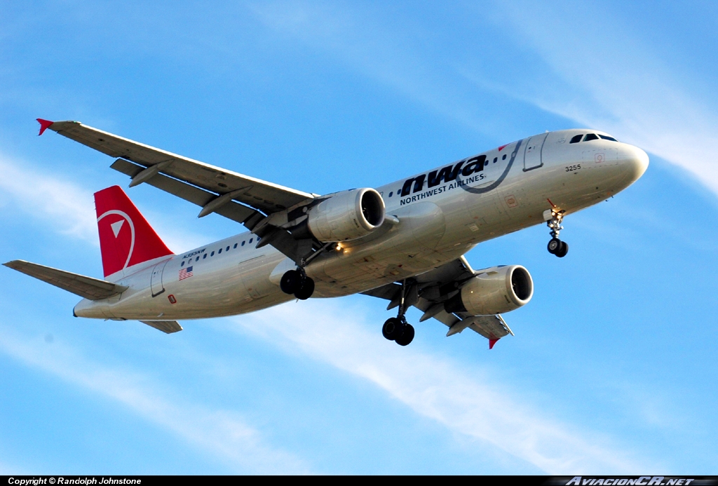 N355NW - Airbus A320-200 - Northwest Airlines
