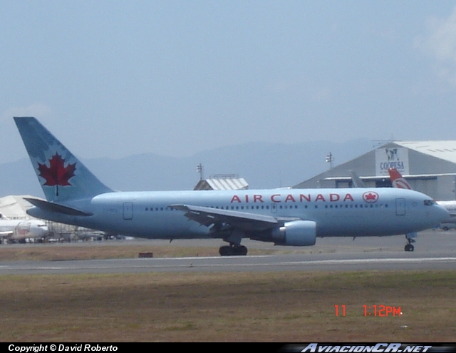 C-GDSP - Boeing 767-233(ER) - Air Canada