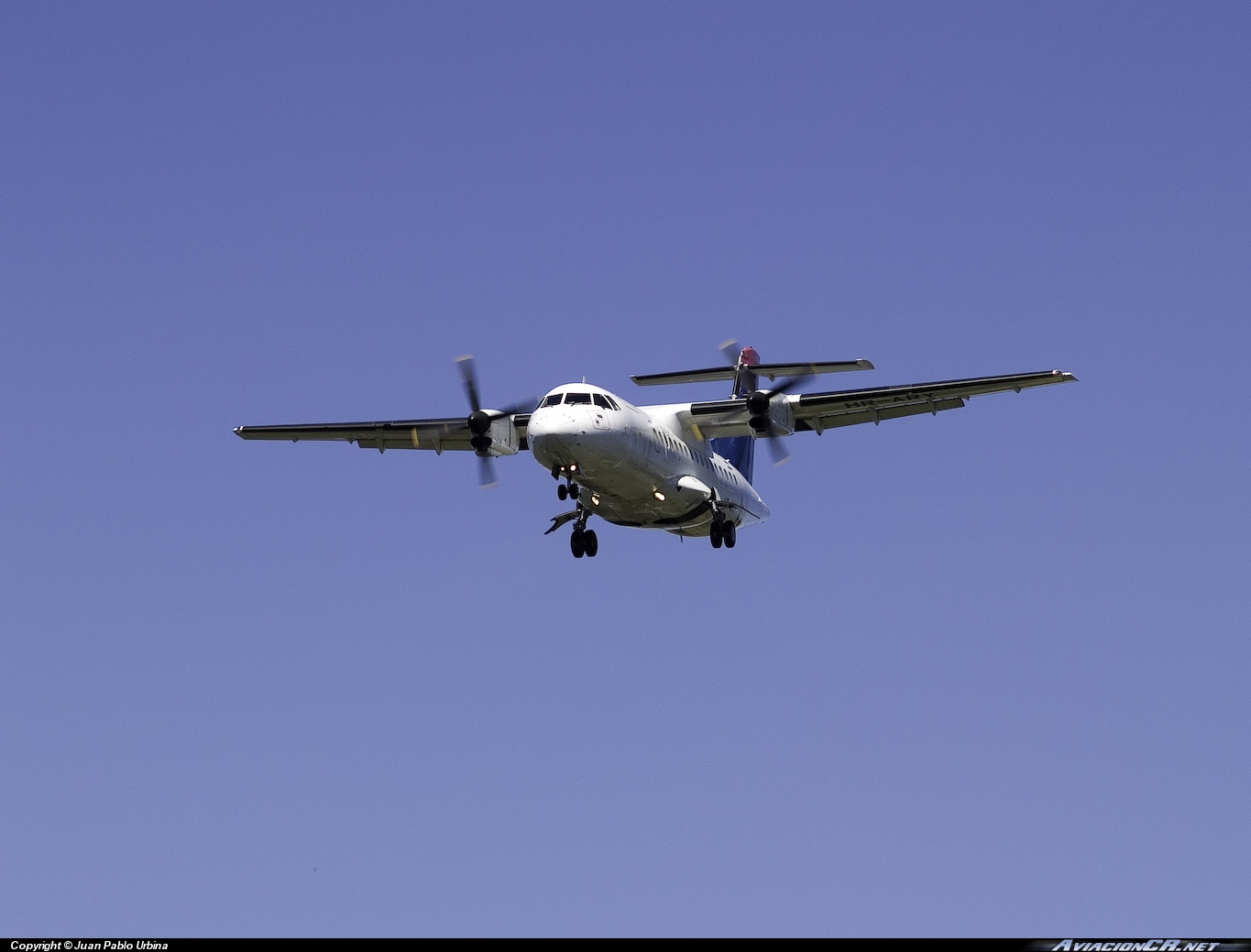 HR-ARY - Aerospatiale ATR-42 - Regional
