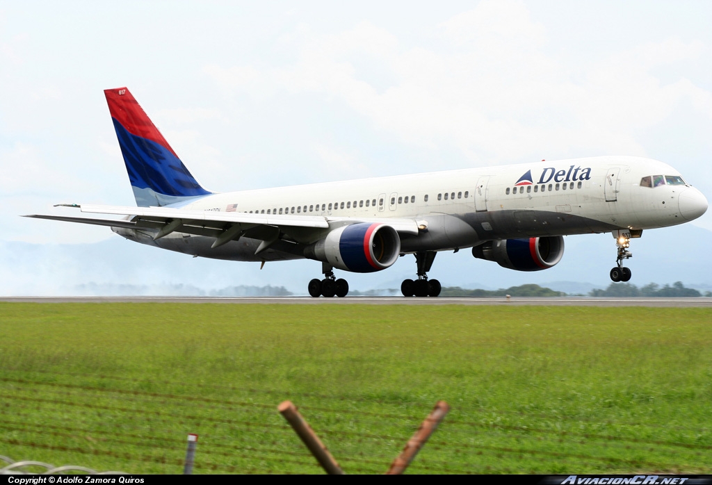 N617DL - Boeing 757-232 - Delta Air Lines