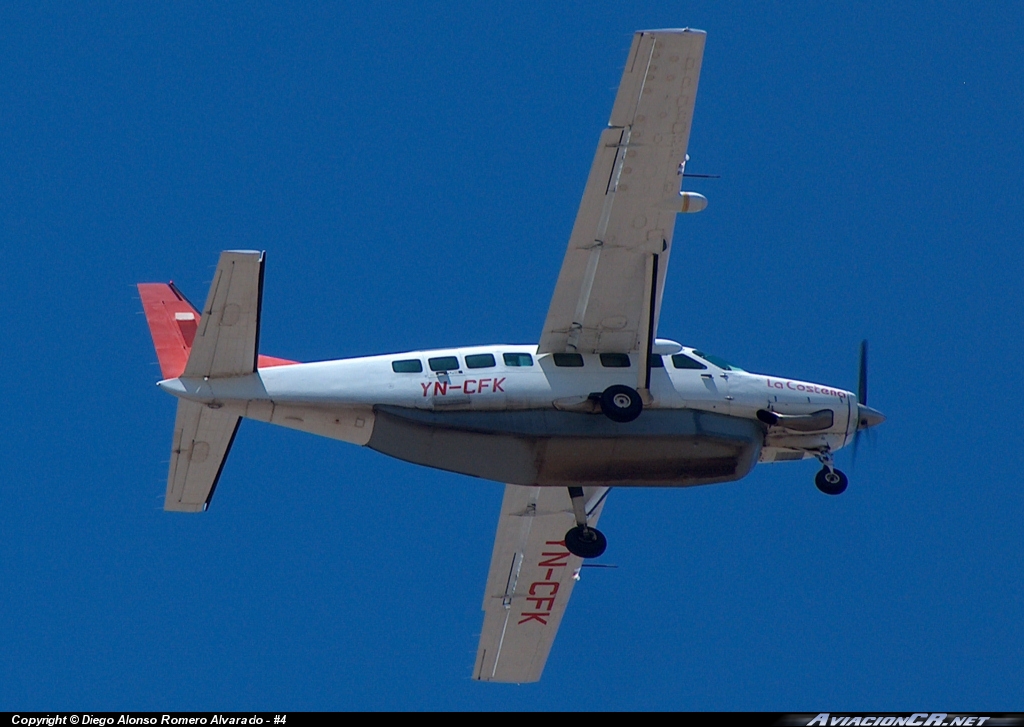 YN-CFK - Cessna 208 - La Costeña