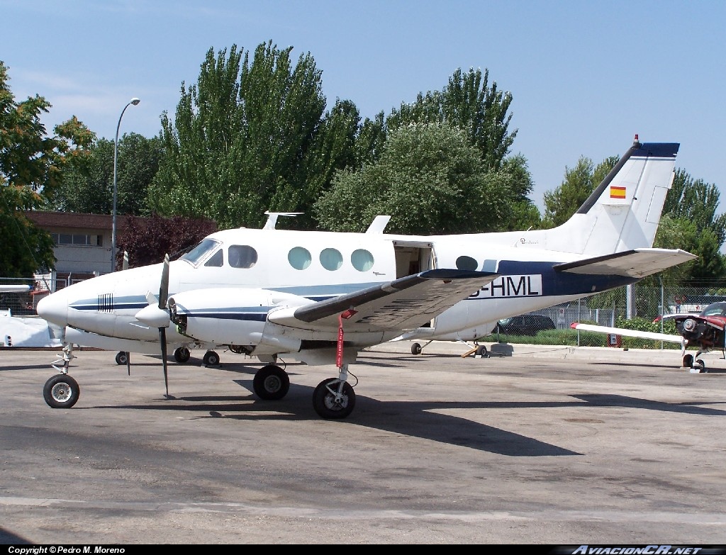 EC-MHL - Beech 88 Queen Air - Privado