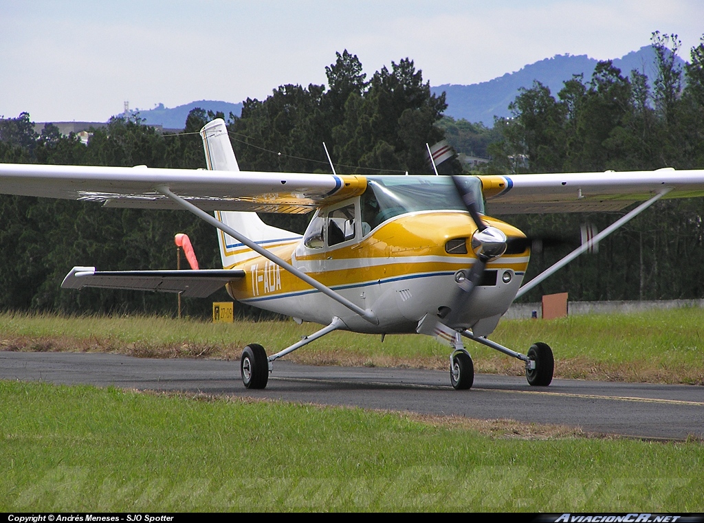 TI-ADA - Cessna 182P Skylane - Privado