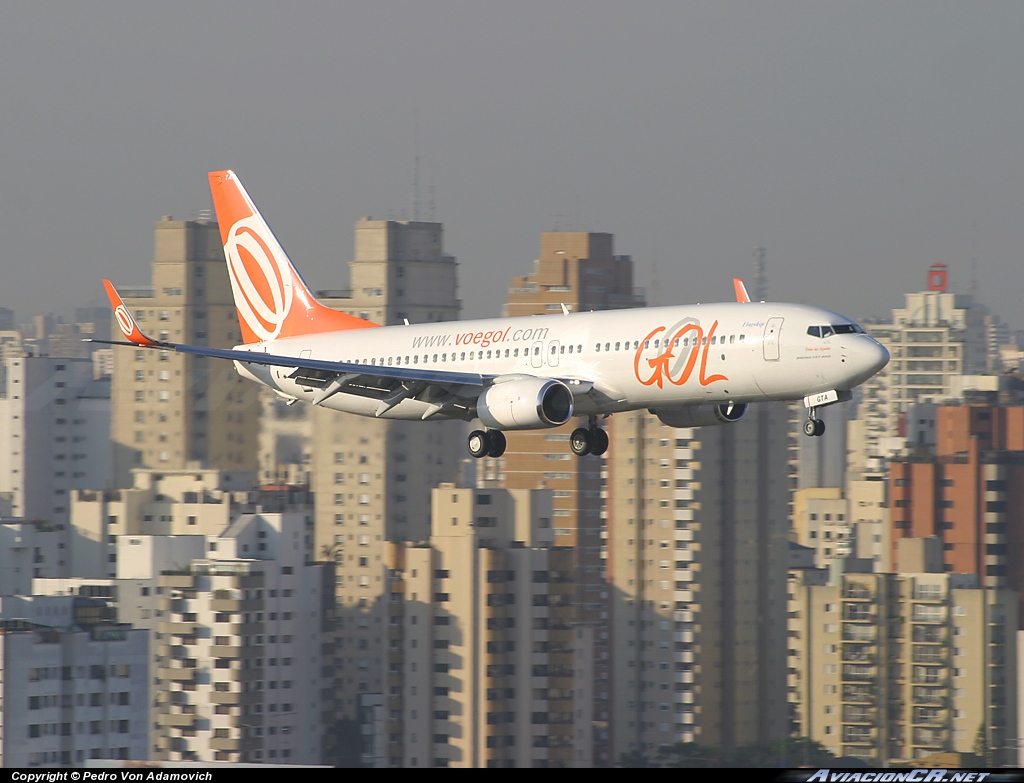 PR-GTA - Boeing 737-8EH - Gol Transportes Aereos