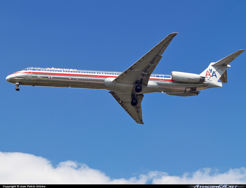  - McDonnell Douglas MD-88 - American Airlines