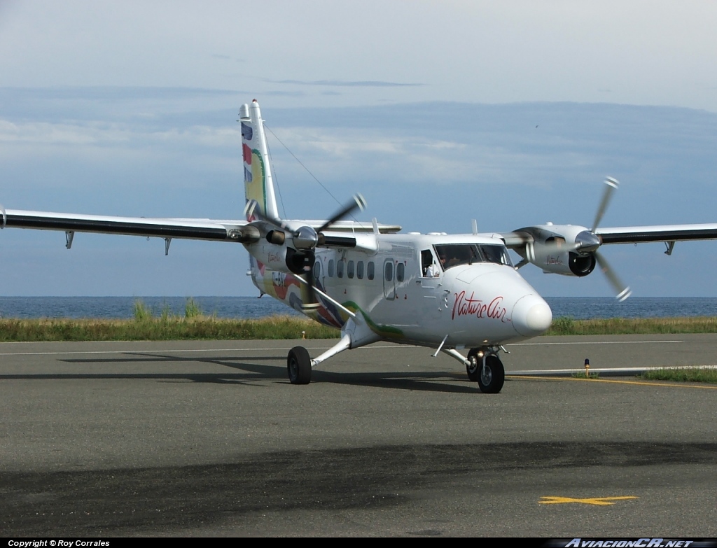 TI-BAL - De Havilland Canada DHC-6-300 Twin Otter - Nature Air