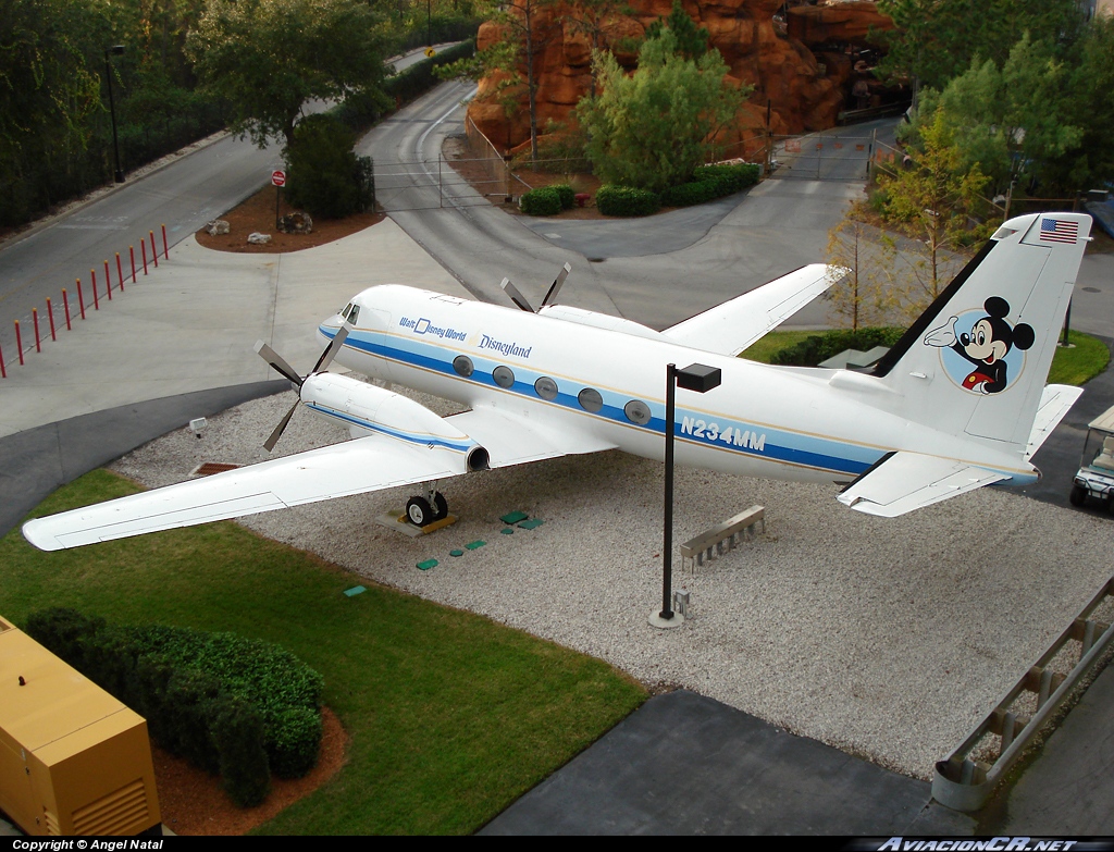 N234MM - Grumman G-159 - WALT DISNEY WORLD