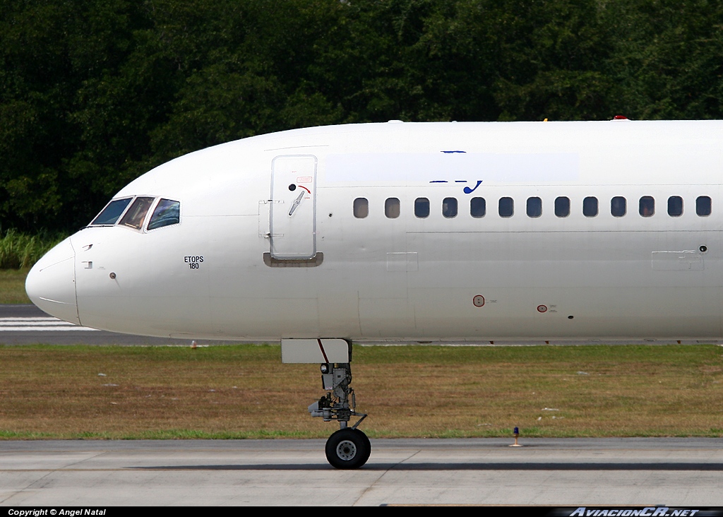 N151GX - Boeing 757-2G5 - Ryan International