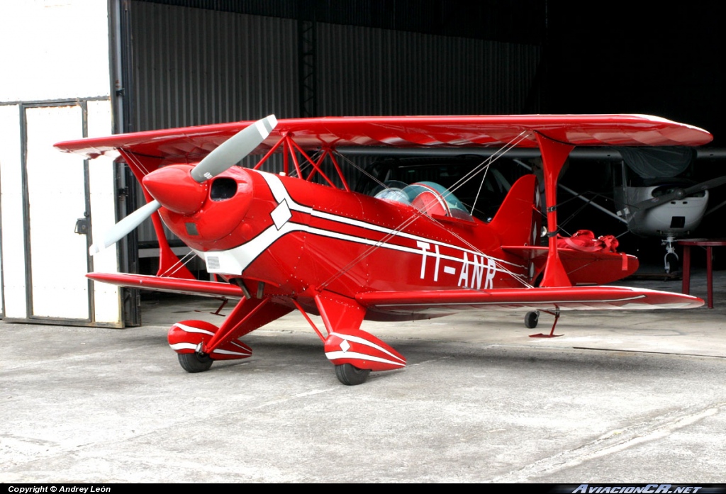 TI-ANR - Pitts S2-A Special - Privado