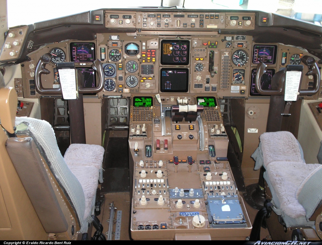 N199AN - Boeing 757-223 - American Airlines