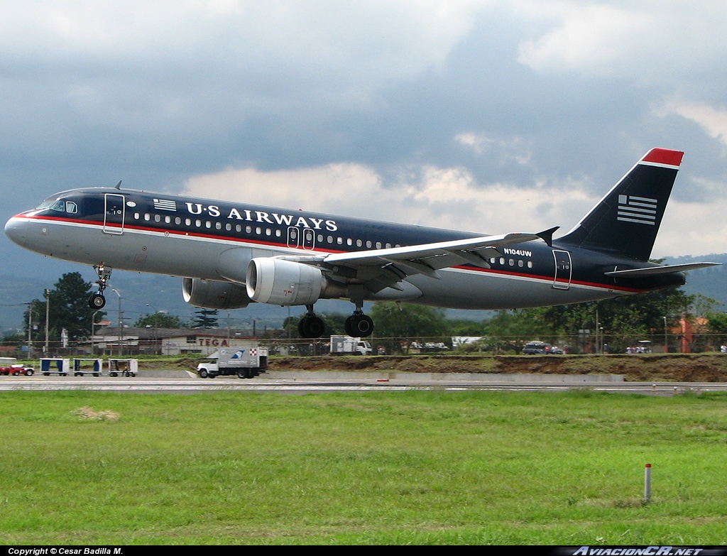 N104UW - Airbus A320-214 - US Airways