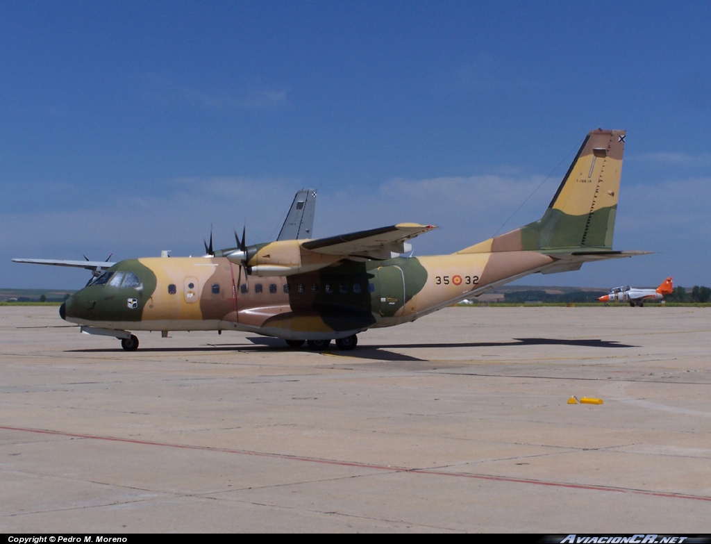 T19B-14 - CASA CN-235-100M - Ejercito del Aire de España
