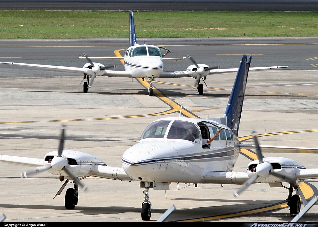 N120CP - Cessna 402 - Cape Air