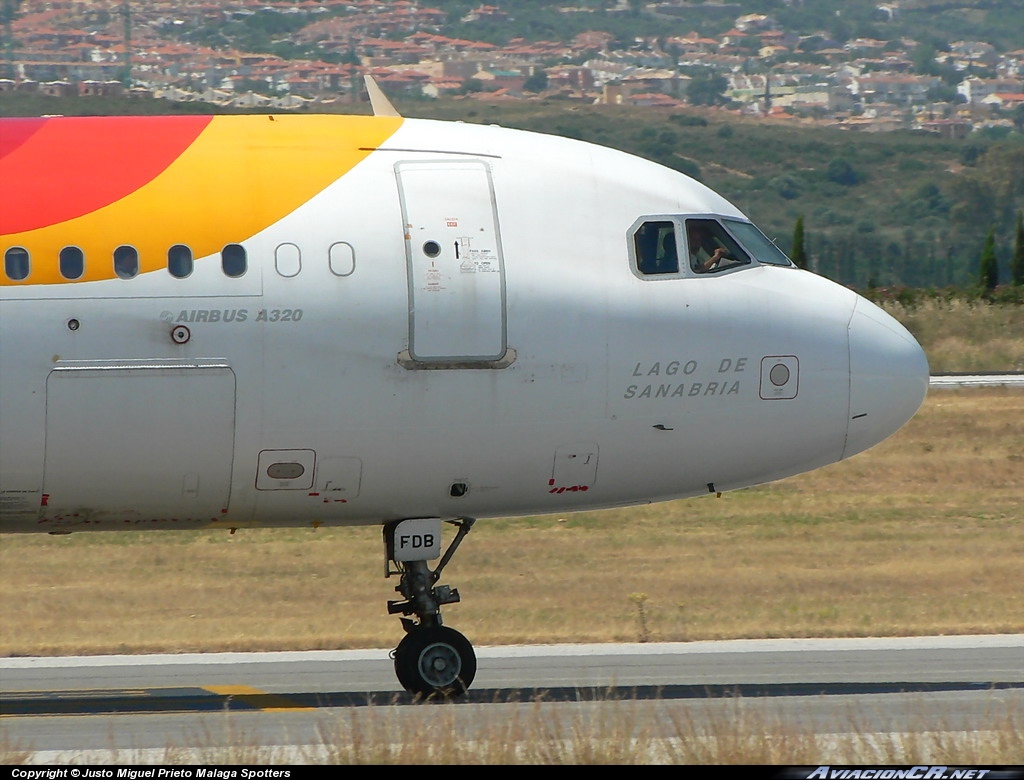 EC-FDB - Airbus A320-211 - Iberia