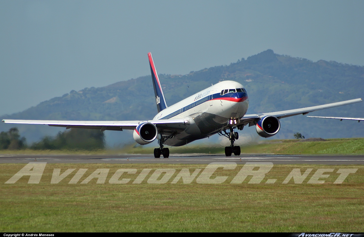 N122DL - Boeing 767-332 - Delta Air Lines