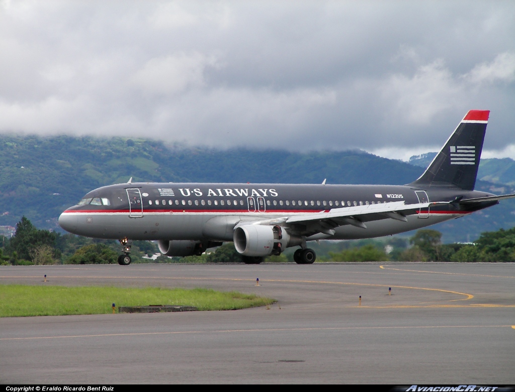 N122US - Airbus A320-214 - US Airways