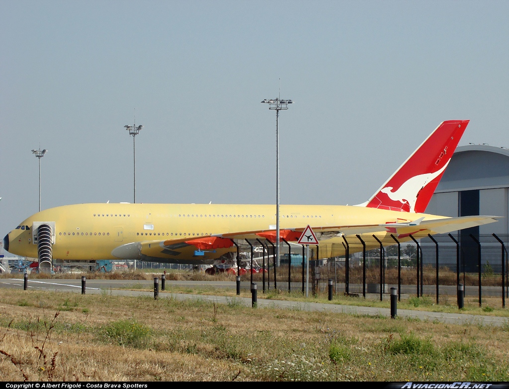  - Airbus A380-800 - Qantas