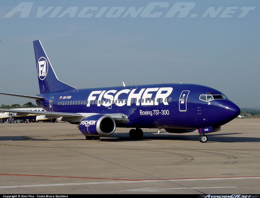OK-FUN - Boeing 737-33A - Fischer