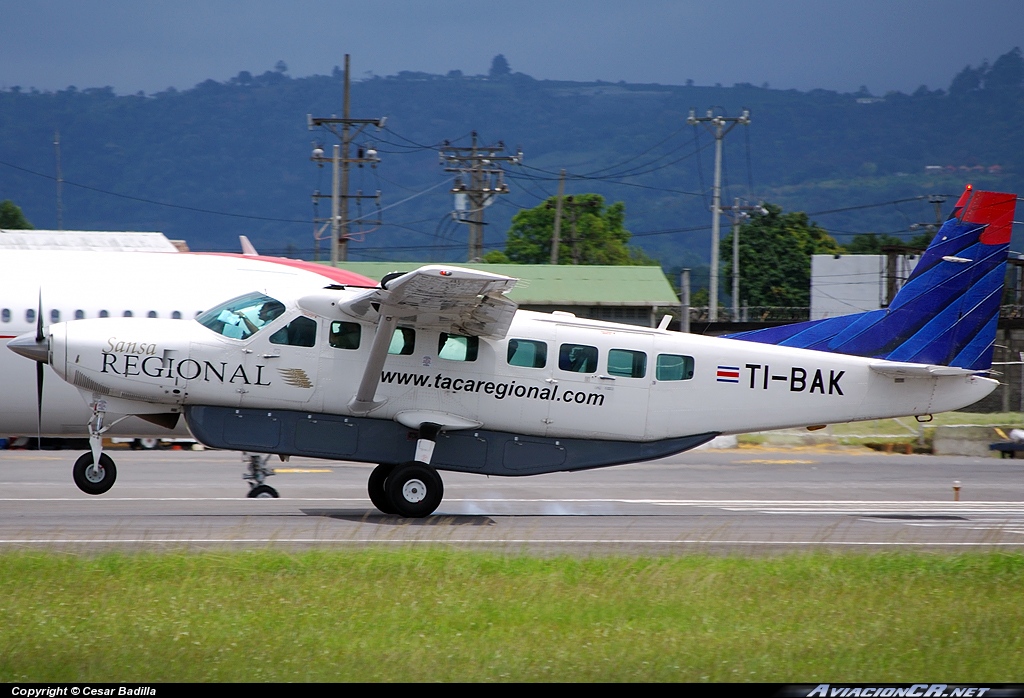 TI-BAK - Cessna 208B Grand Caravan - SANSA - Servicios Aereos Nacionales S.A.