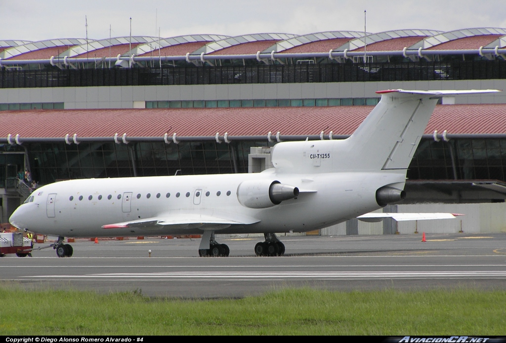 CU-T1255 - Yakovlev Yak-42D - Cubana de Aviación