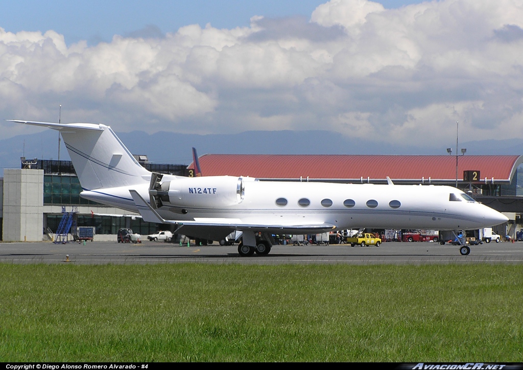 N124TF - Gulfstream Aerospace G-IV Gulfstream IV - Privado