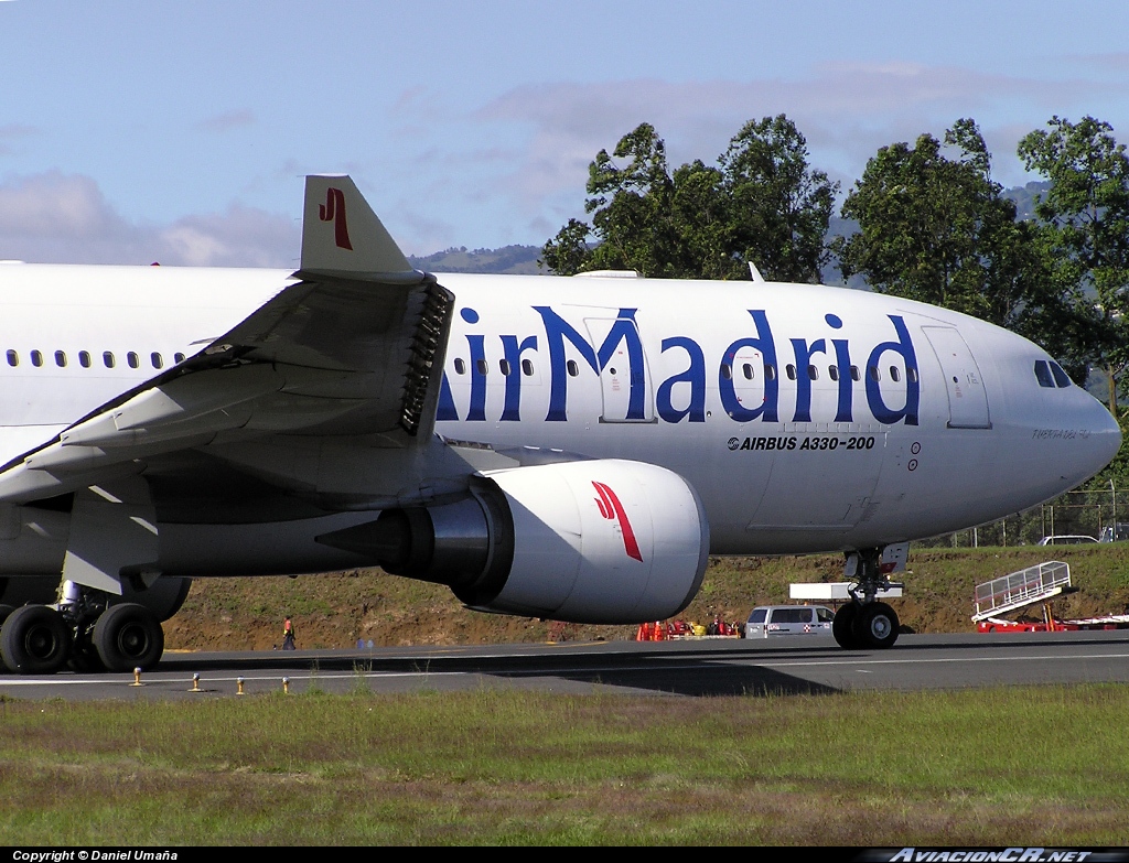 EC-IYB - Airbus A330-202 - Air Madrid