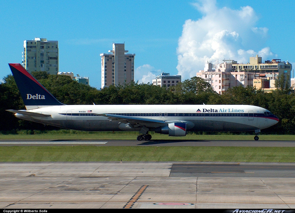 N143DA - Boeing 767-332 - Delta Air Lines