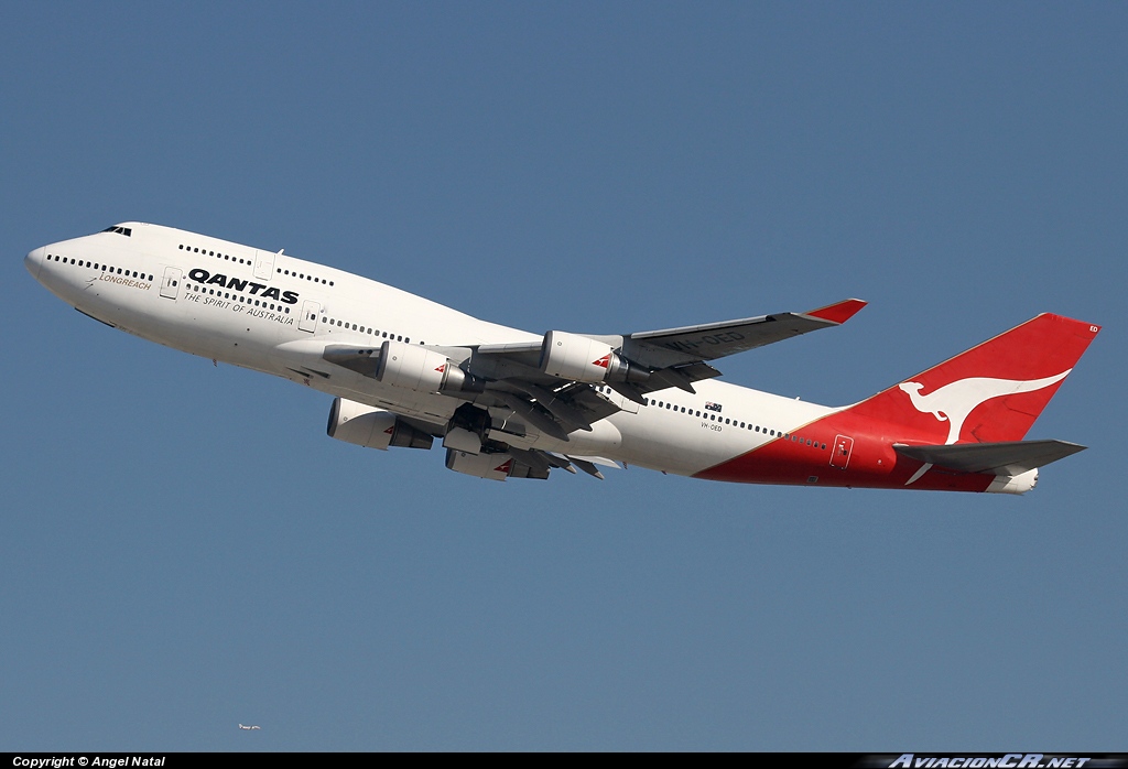 VH-OED - Boeing 747-4H6 - Qantas