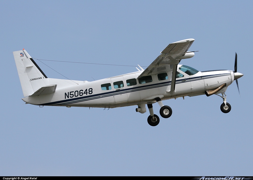 N50648 - Cessna 208 Caravan I - Privado