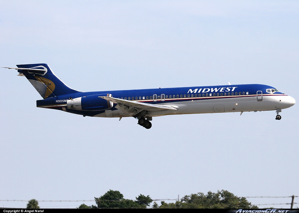 N905ME - Boeing 717-2BL - Midwest Airlines