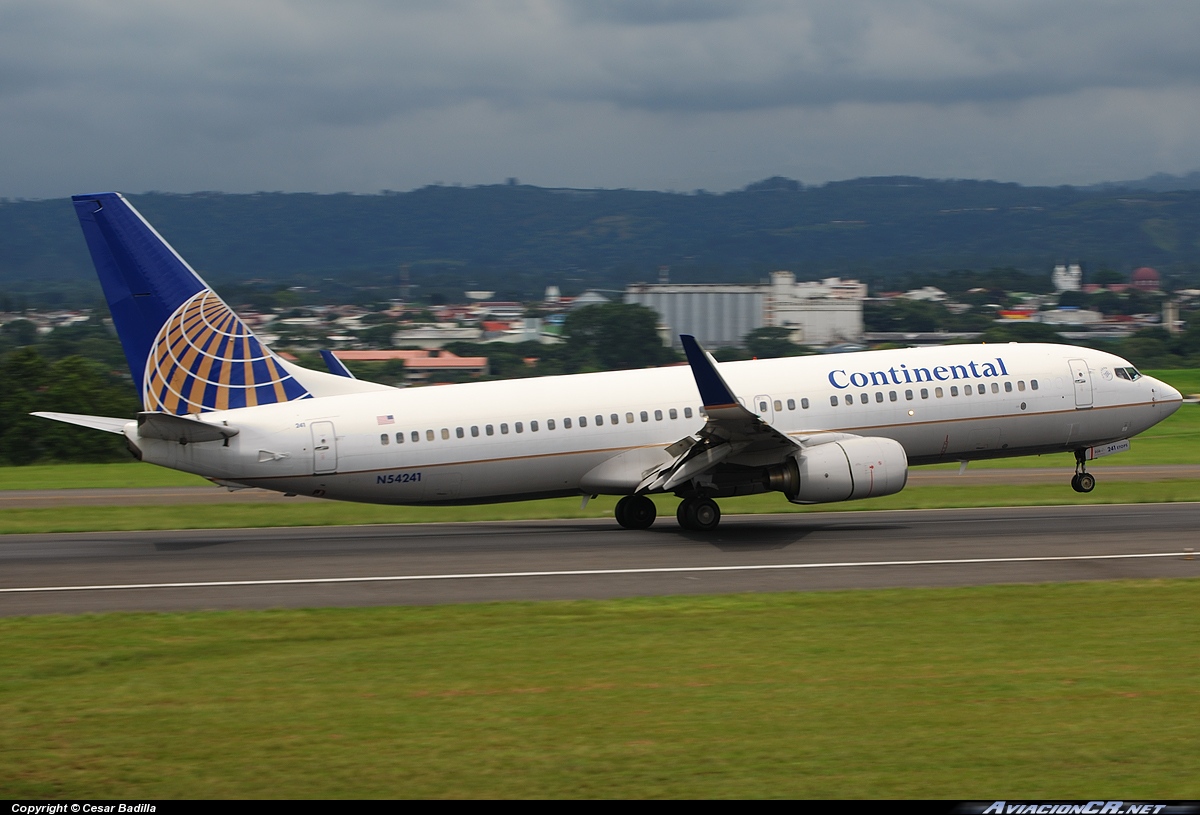 N54241 - Boeing 737-824 - Continental Airlines