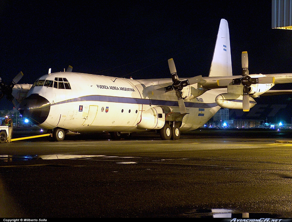 TC-100 - Lockheed L-100-30 Hercules (L-382G) - Fuerza Aerea Argentina