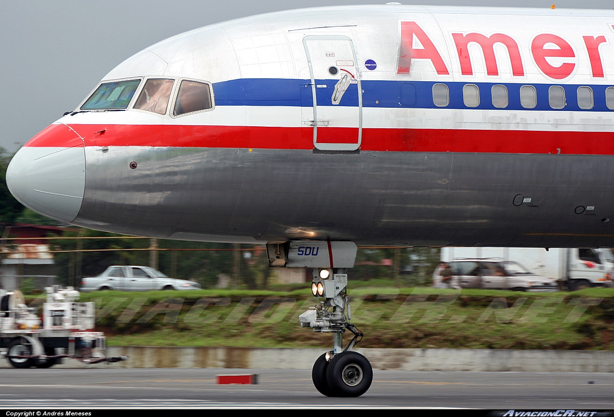 N601AN - Boeing 757-223 - American Airlines