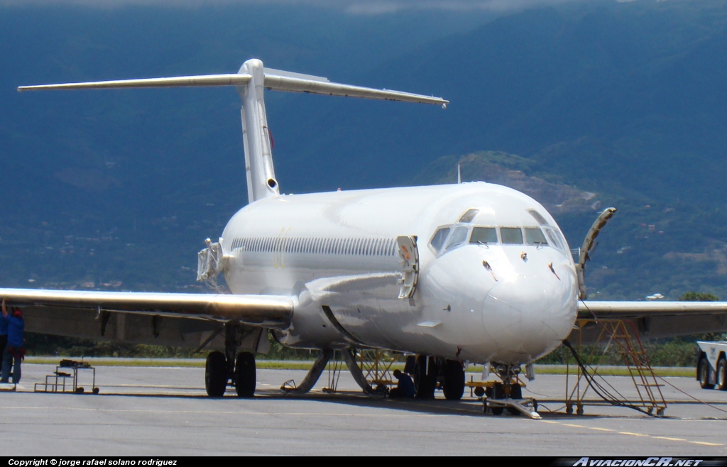  - McDonnell Douglas MD-80 (DC-9-80) - Desconocida