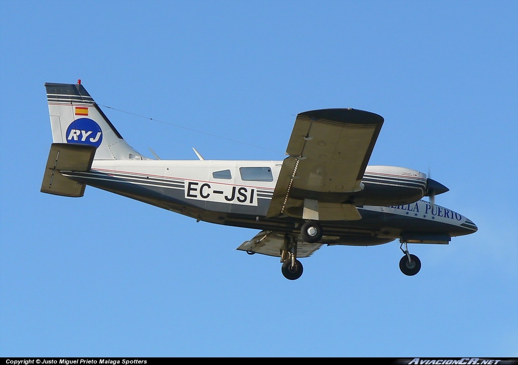 EC-JSI - Piper PA-34-200T Seneca II - Aerolineas Ryjet