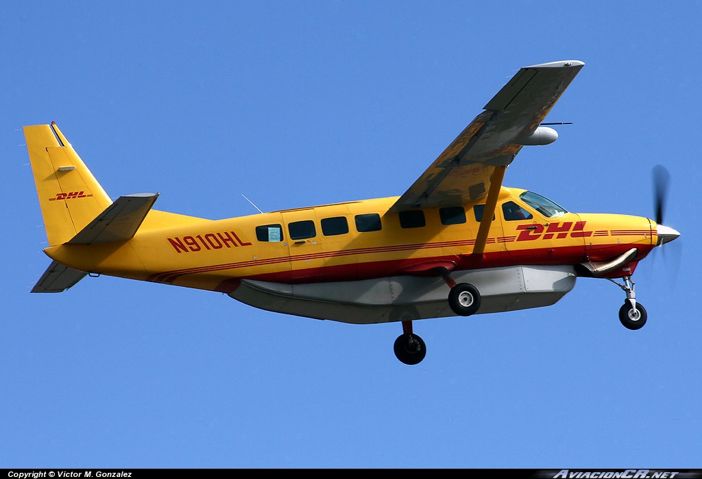 N910HL - Cessna 208B Super Cargomaster - DHL