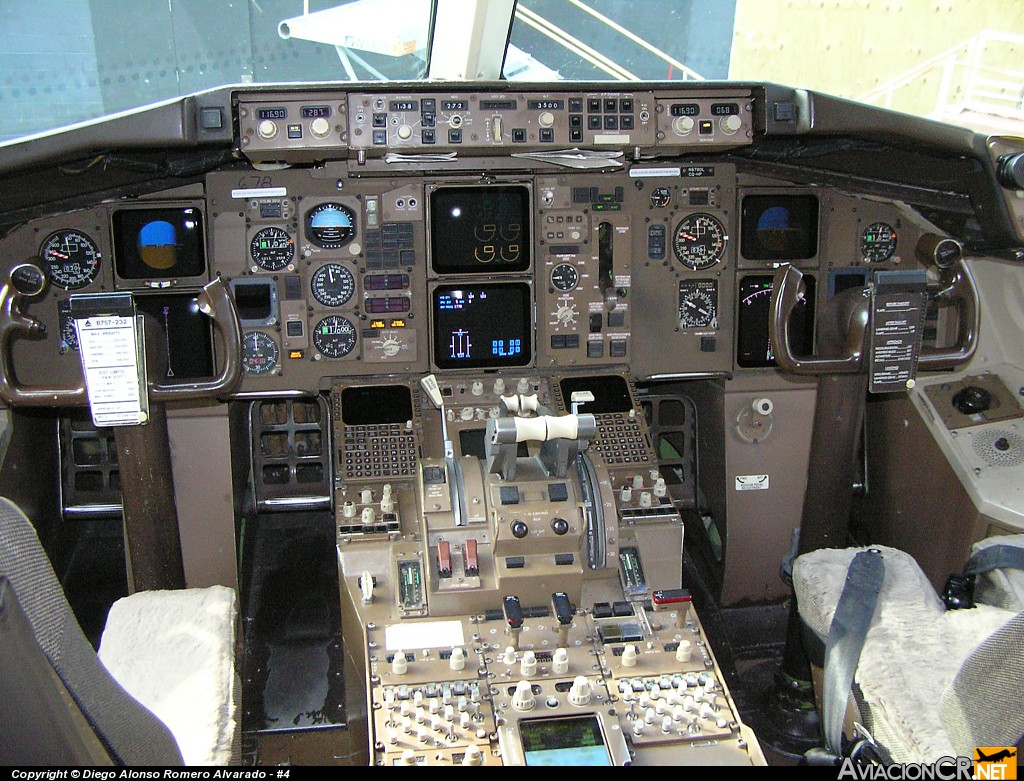N678DL - Boeing 757-232 - Delta Air Lines