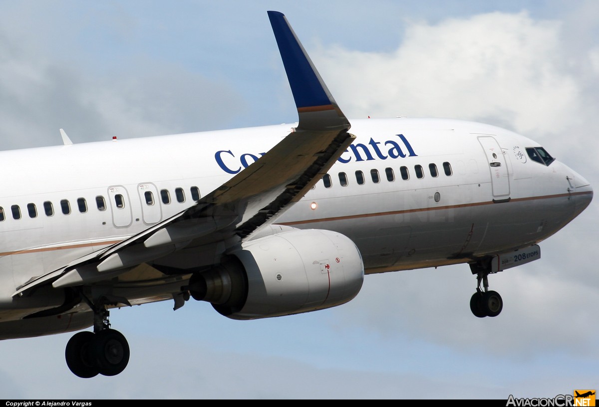 N26208 - Boeing 737-824 - Continental Airlines