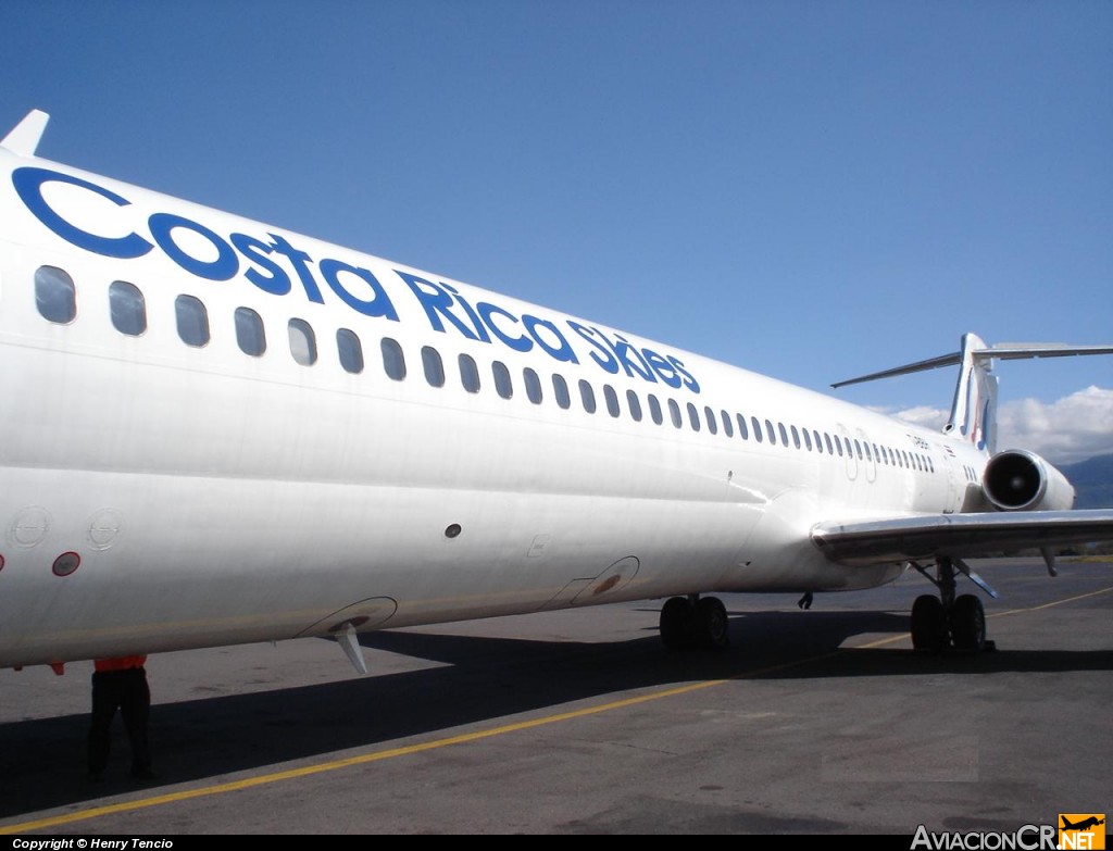 TI-BBH - McDonnell Douglas MD-82 (DC-9-82) - Costa Rica Skies