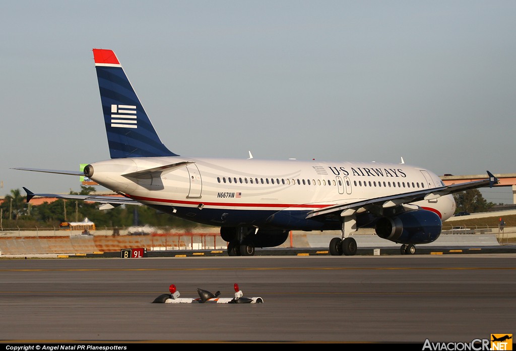 N667AW - Airbus A320-232 - US Airways