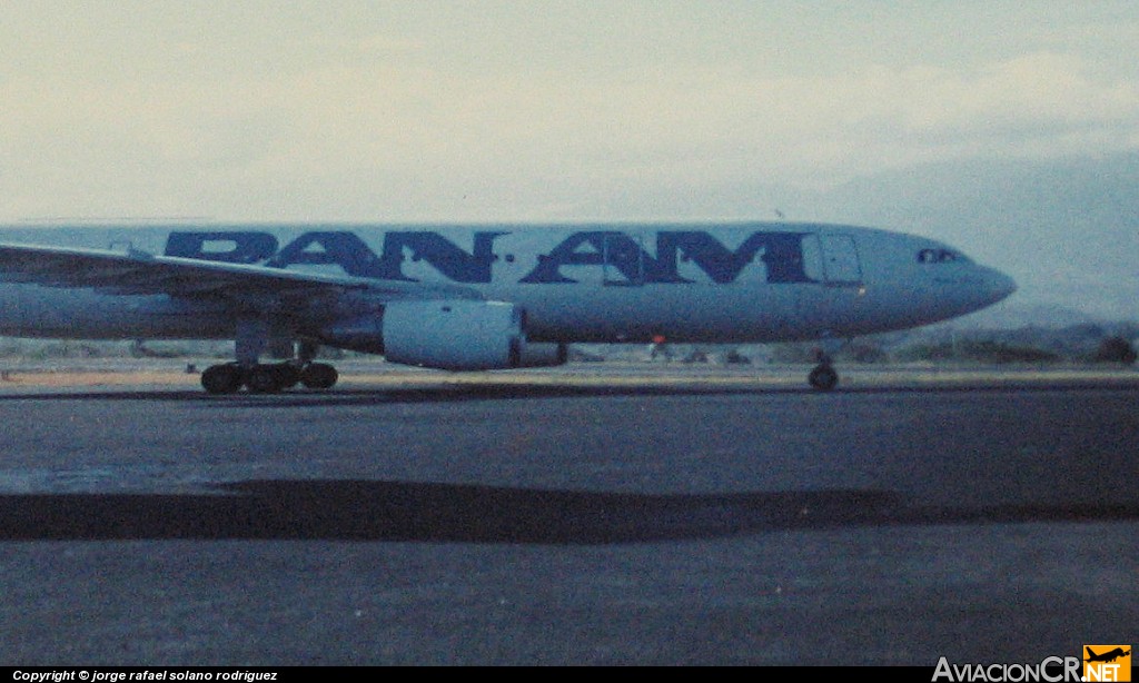 N204PA - Airbus A300 (Genérico) - Pan Am