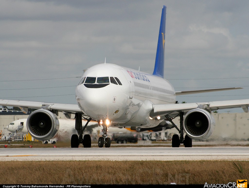 6Y-JAI - Airbus A320-214 - Air Jamaica
