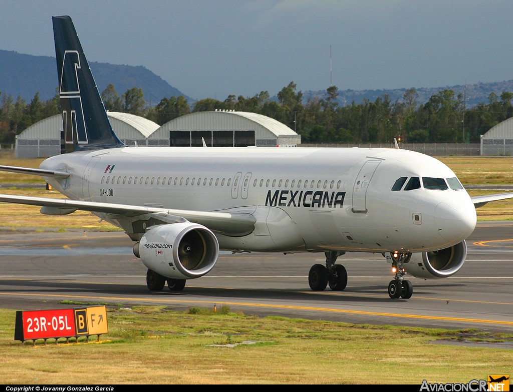 XA-UDU - Airbus A320-214 - Mexicana