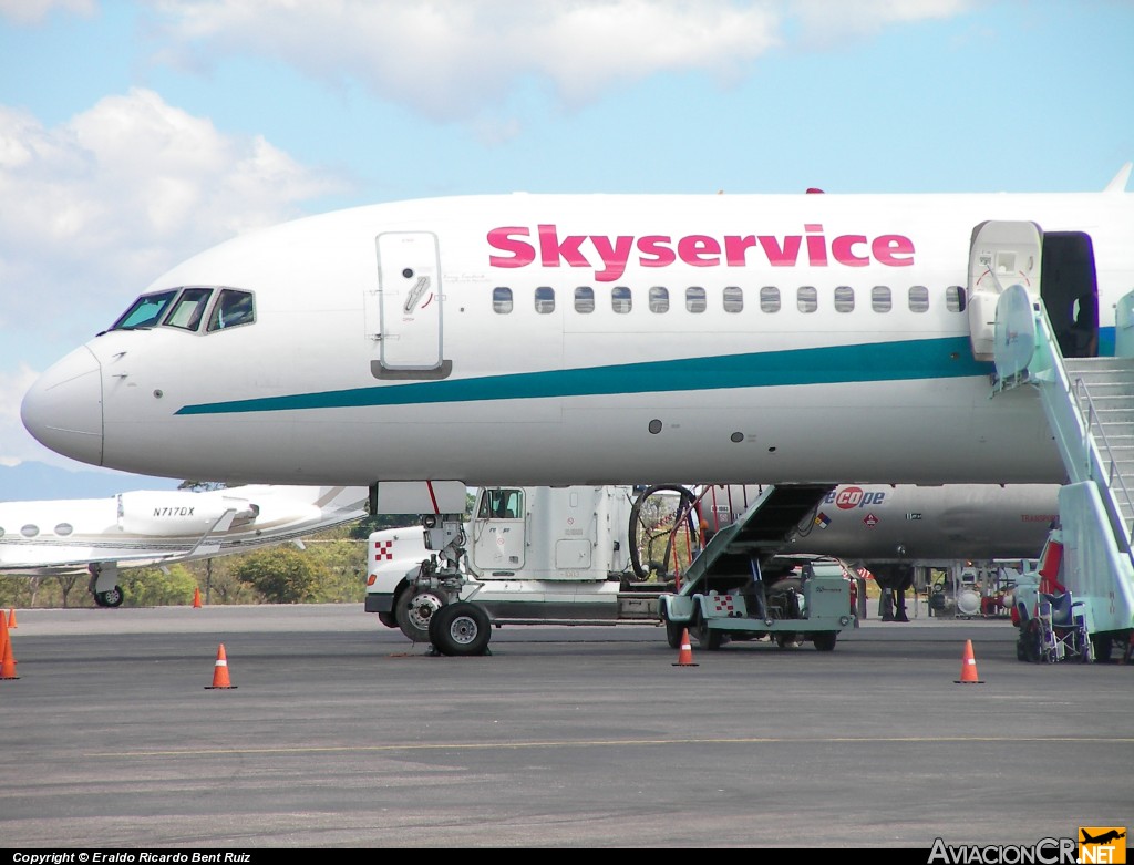 C-GTBB - Boeing 757-28A - Skyservice Airlines